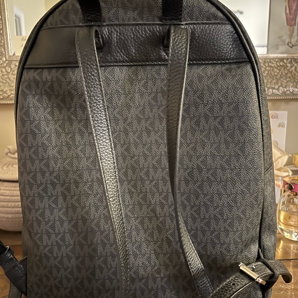 MICHAEL KORS
Cooper Logo Backpack Black & Grey - Picture 3 of 6